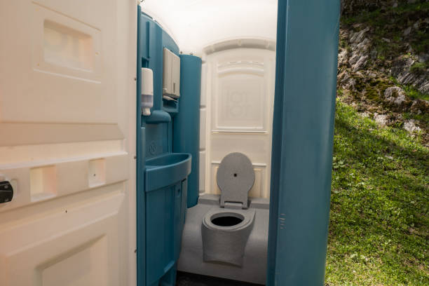 Best Portable bathroom rental  in Brevard, NC